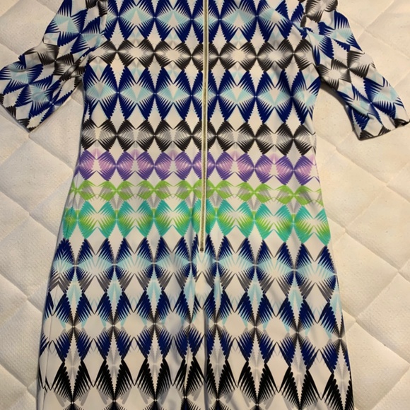 Dress - Picture 3 of 3